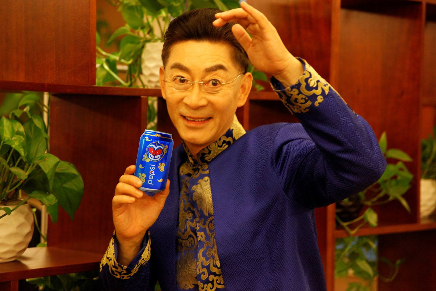 六小龄童被骂
