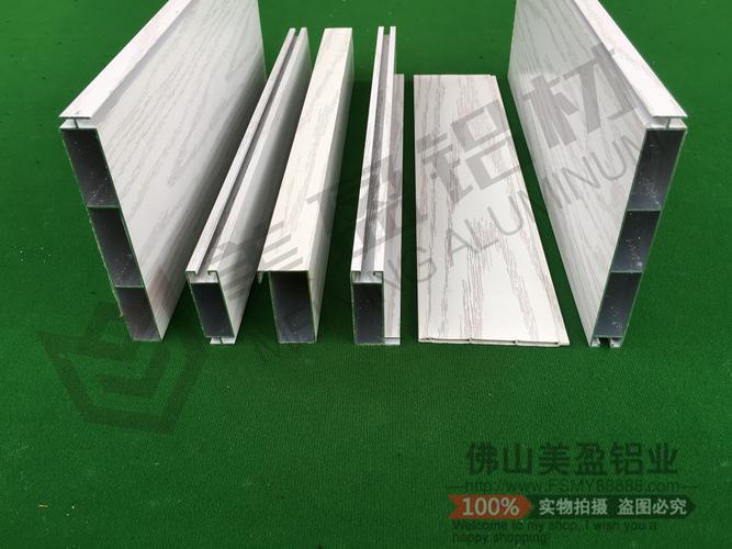 �ɰ���С��300��