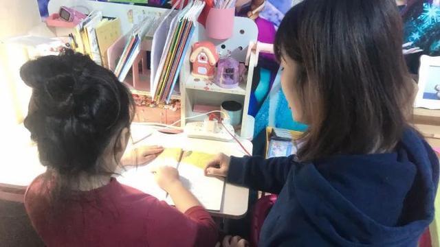 关晓彤用的学习方法学关晓彤说话 关晓彤用的学习方法学关晓彤说话