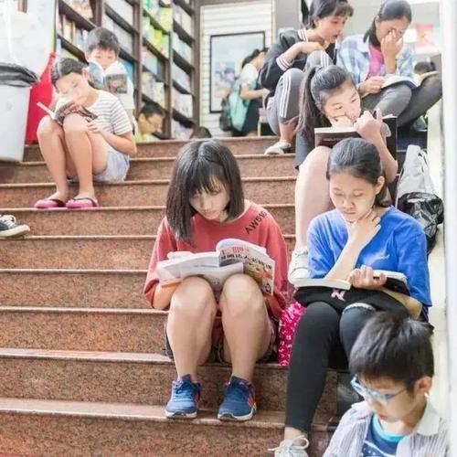 让人不知所措什么意思汇总44句 让人不知所措什么意思汇总44句