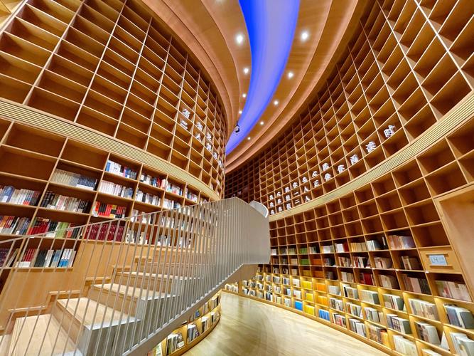 200����������