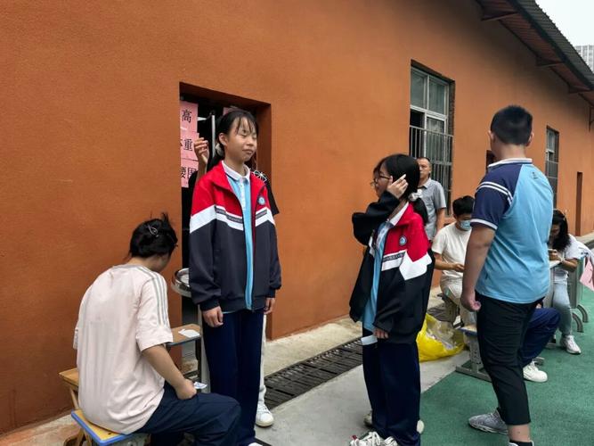 ��ʦ������һ��һ��