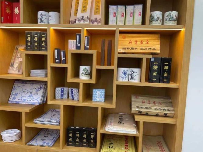 学生上课讲话罚家长吃朝天椒 -辣椒爹-惹争议 学生上课讲话罚家长吃朝天椒 -辣椒爹-惹争议