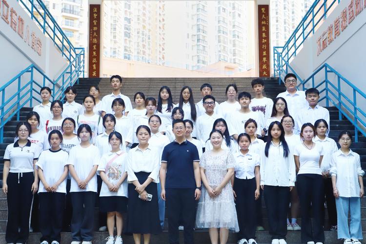 2025年初中语文:散文主旨练习二 2025年初中语文:散文主旨练习二