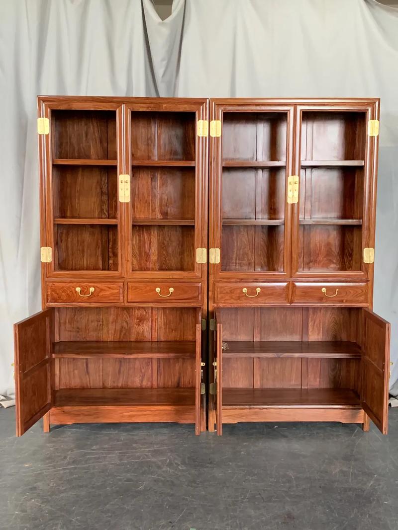 喜爱的反义词是什么 喜爱的反义词是什么