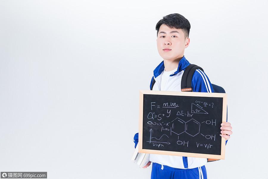 一件感动的事200字作文 一件感动的事200字作文