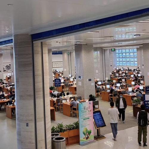 2025年中考语文知识点修辞手法难点歼灭之拟人 2025年中考语文知识点修辞手法难点歼灭之拟人