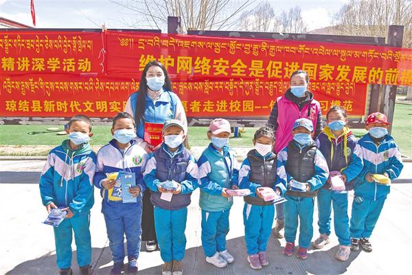 初三化学化学反应方程式:碳和碳的氧化物 初三化学化学反应方程式:碳和碳的氧化物