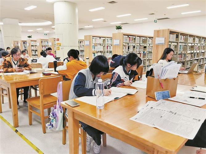 让真情自然流露作文300字六年级 让真情自然流露作文300字六年级