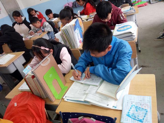 用喜怒无常造句汇总30句 用喜怒无常造句汇总30句