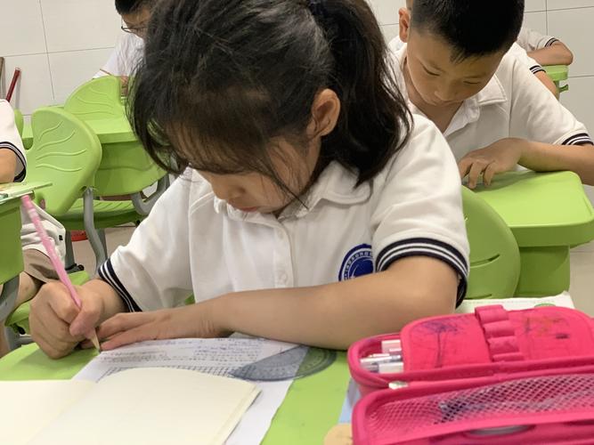 喜爱夜蒲2试衣间沈震轩 喜爱夜蒲2试衣间沈震轩